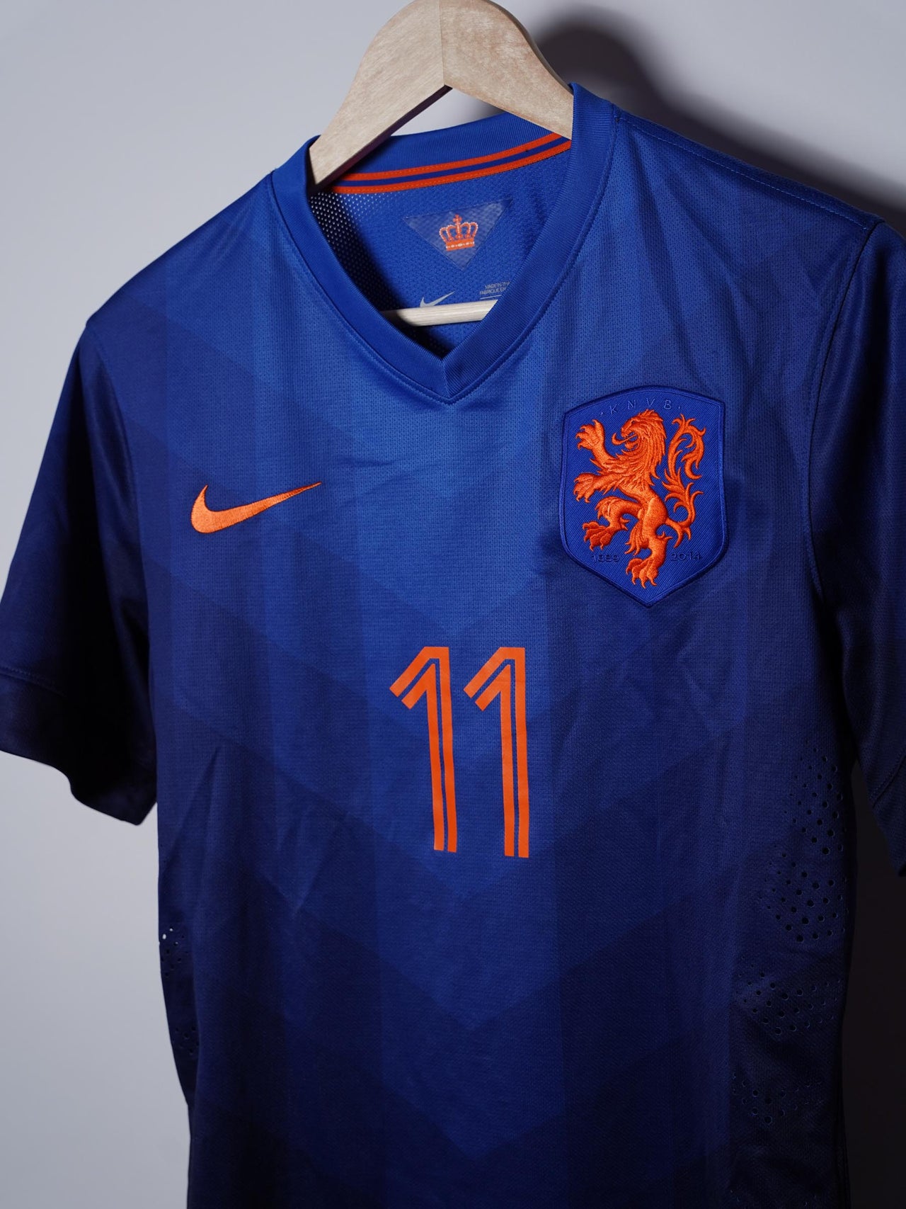 Netherlands Away Shirt Player Issue 2014/15 Robben #11 (M)