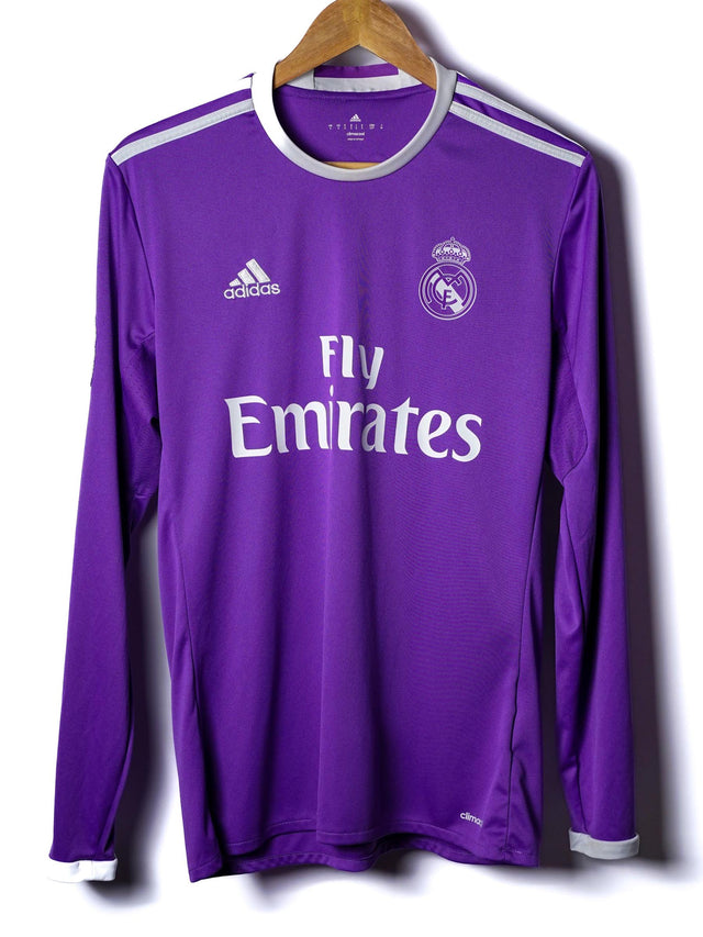 Real Madrid Away Shirt 2016/17 L/S Isco #22 (S)