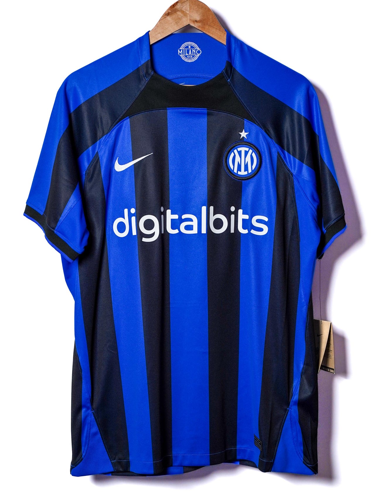 Inter Milan Home Shirt 2022/23 BNWT (L)