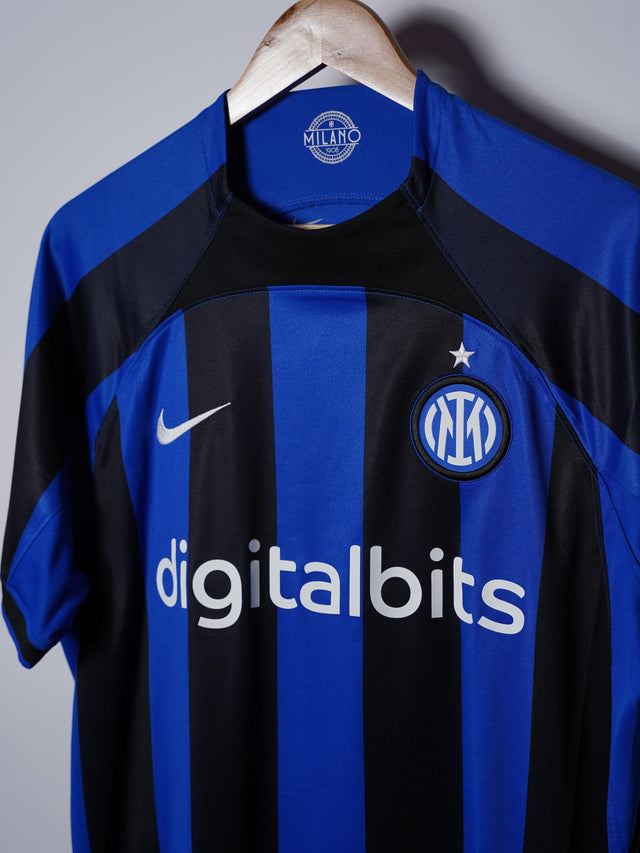 Inter Milan Home Shirt 2022/23 BNWT (L)