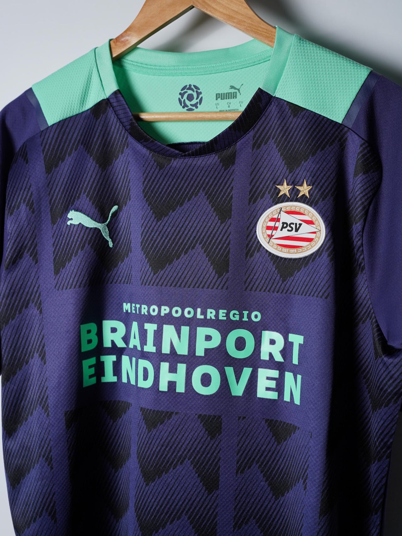 PSV Away Shirt 2021/22 (L)