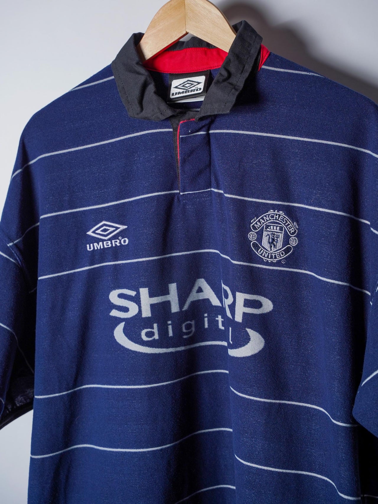 Manchester United Away Shirt 1999/00 Beckham #7 (XL)