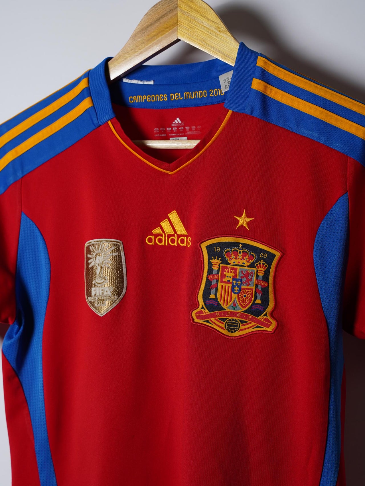 Spain Home Shirt 2010/11 (L Kids)