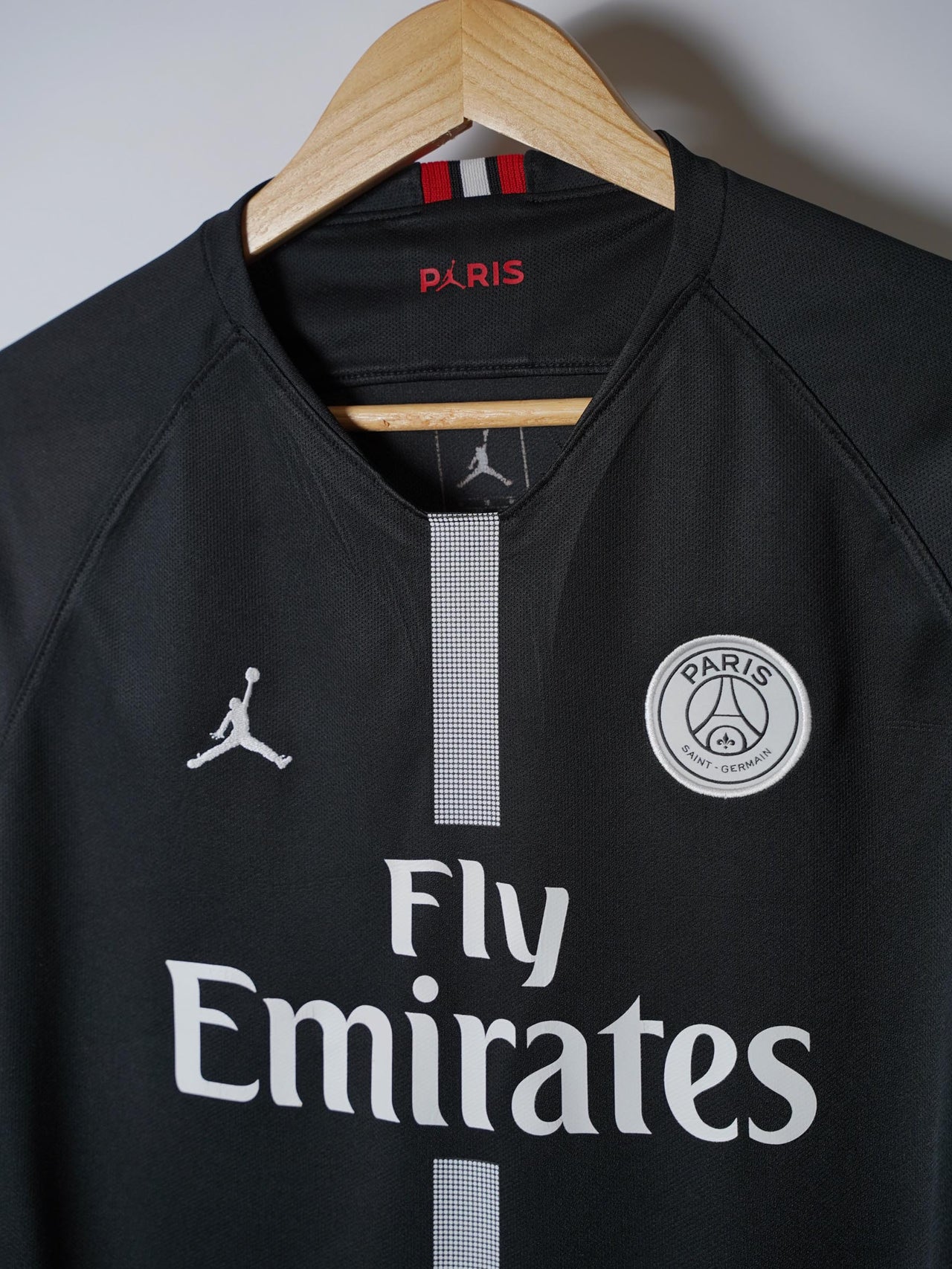 PSG European Home Shirt 2018/19 (XL Kids)