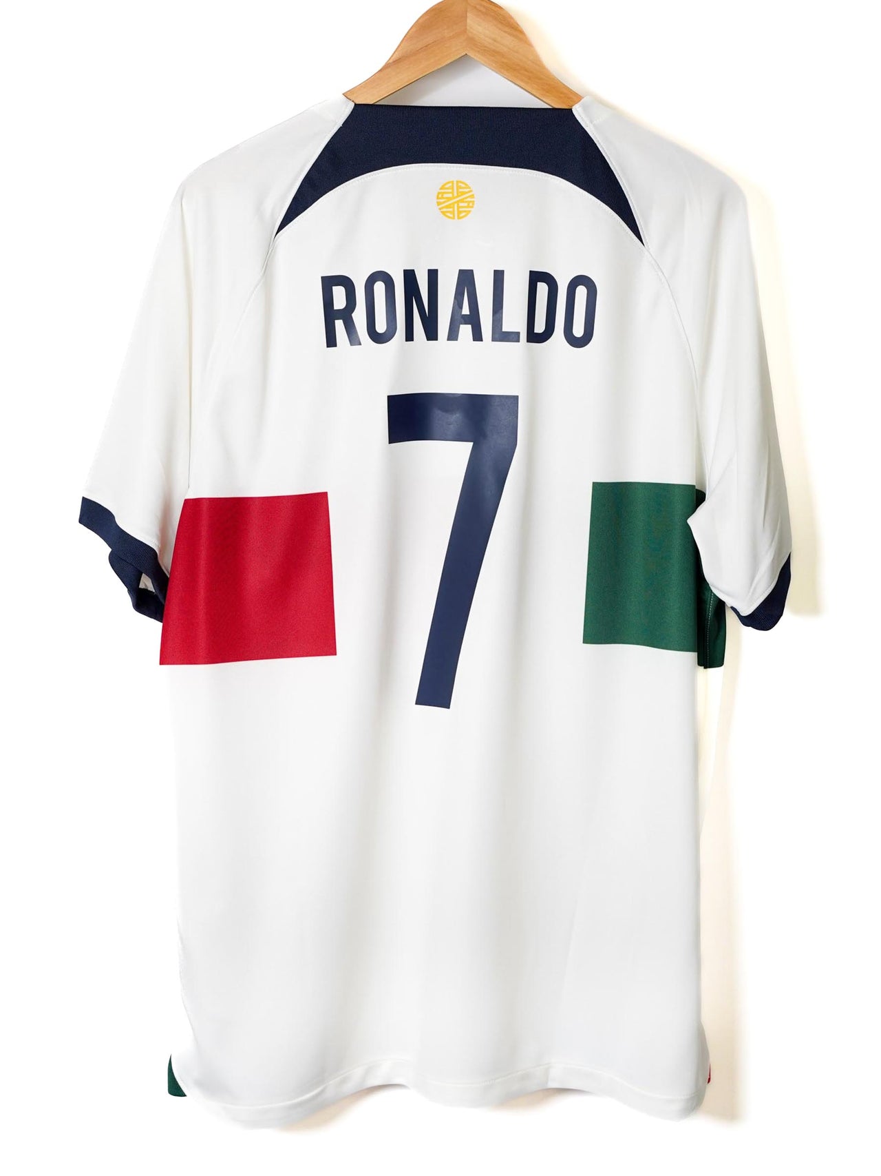 Portugal Away Shirt 2022 BNWT Ronaldo #7 (XL)