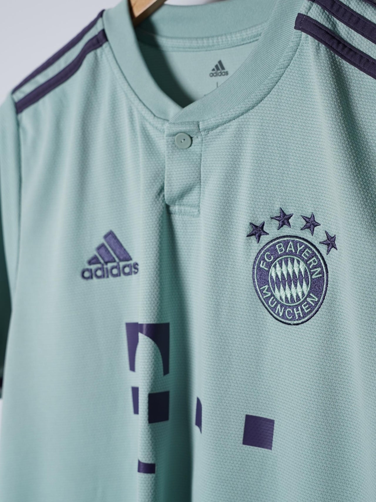 Bayern Munich Away Shirt 2018/19 Robben #10 (L)