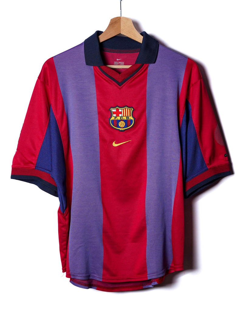 FC Barcelona Home Shirt 2000/01 Iniesta #24 (M)