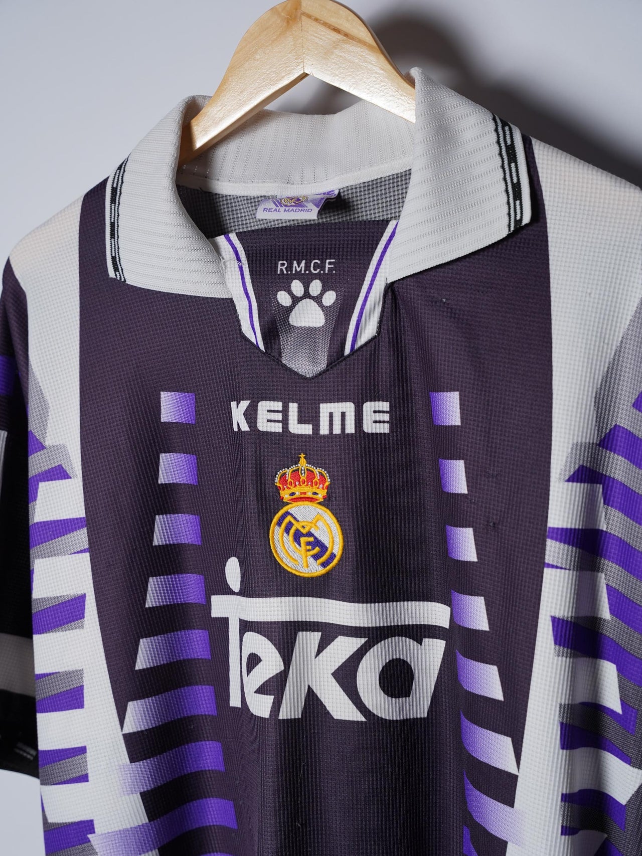 Real Madrid Third Shirt 1997/98 Raul #7 Player Issue (XL)