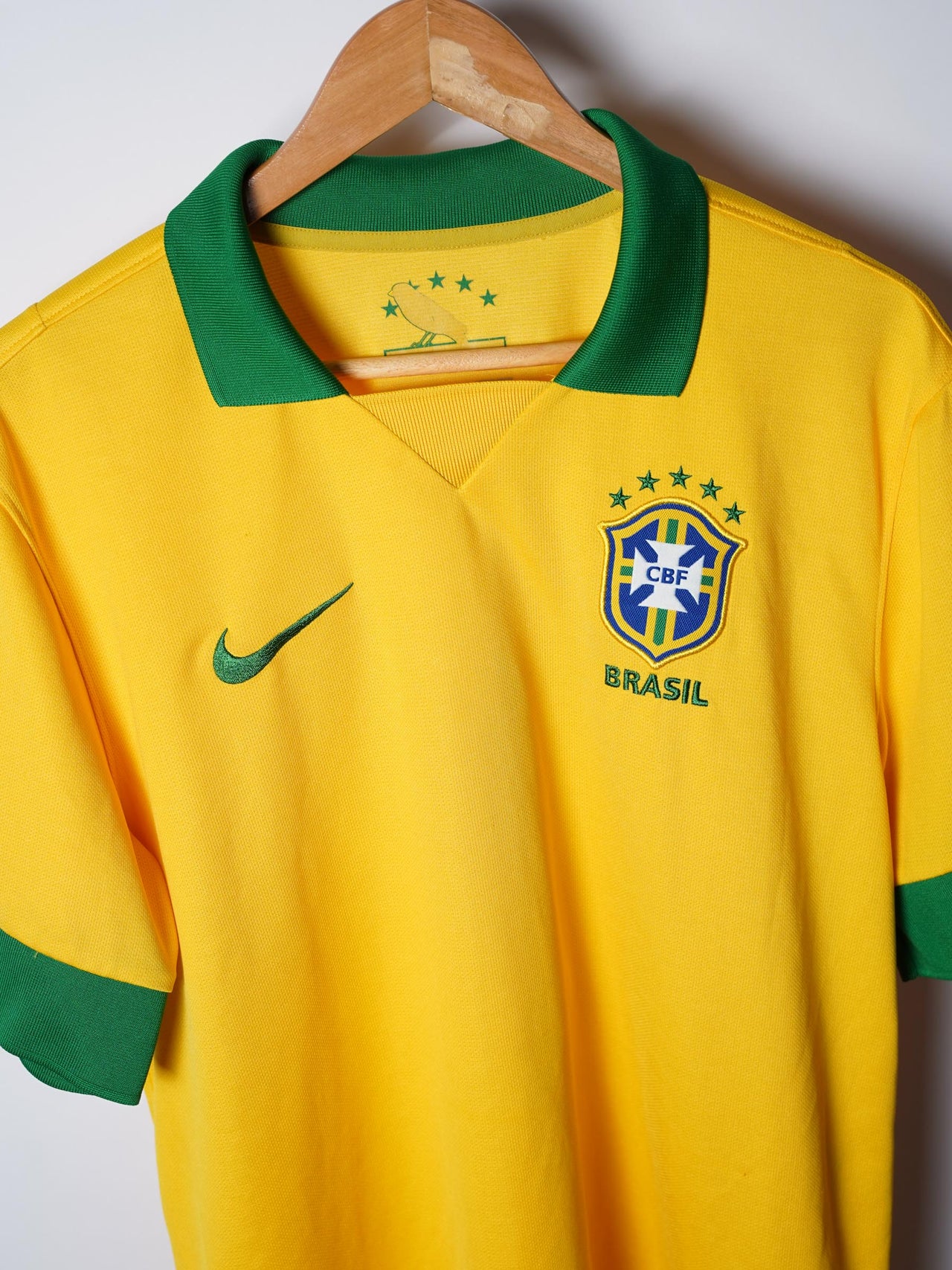 Brazil Home Shirt 2013/14 #10 (L)