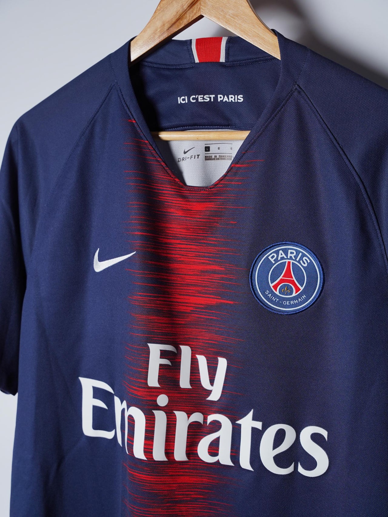 PSG Home Shirt 2018/19 (L)