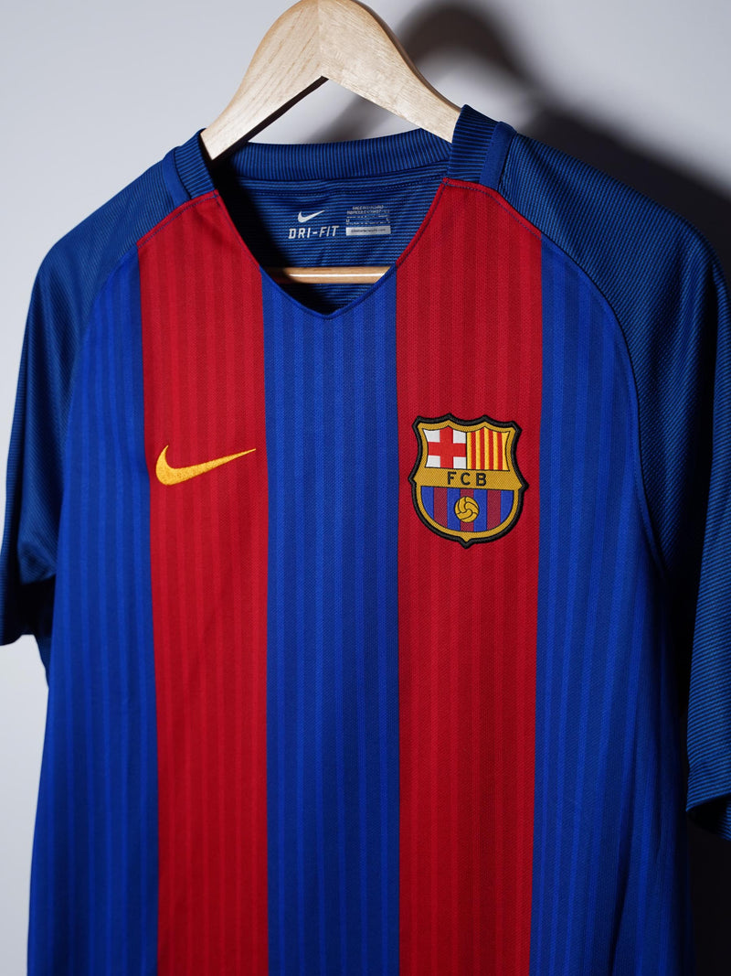 FC Barcelona Home Shirt 2016/17 (M)