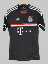 2011/12 Bayern Munich Third Shirt (S)