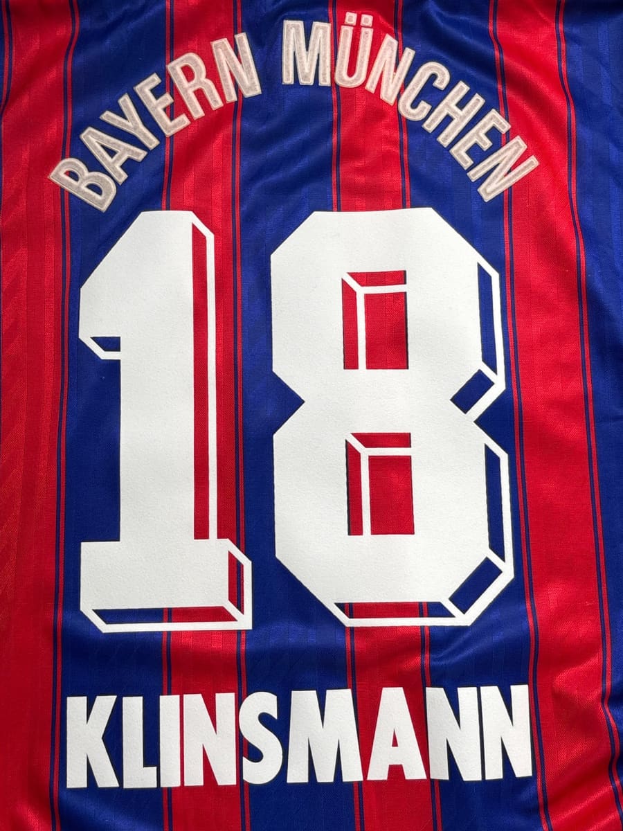 1995/97 Bayern Munich Jürgen Klinsmann #18 Home Shirt (XL)