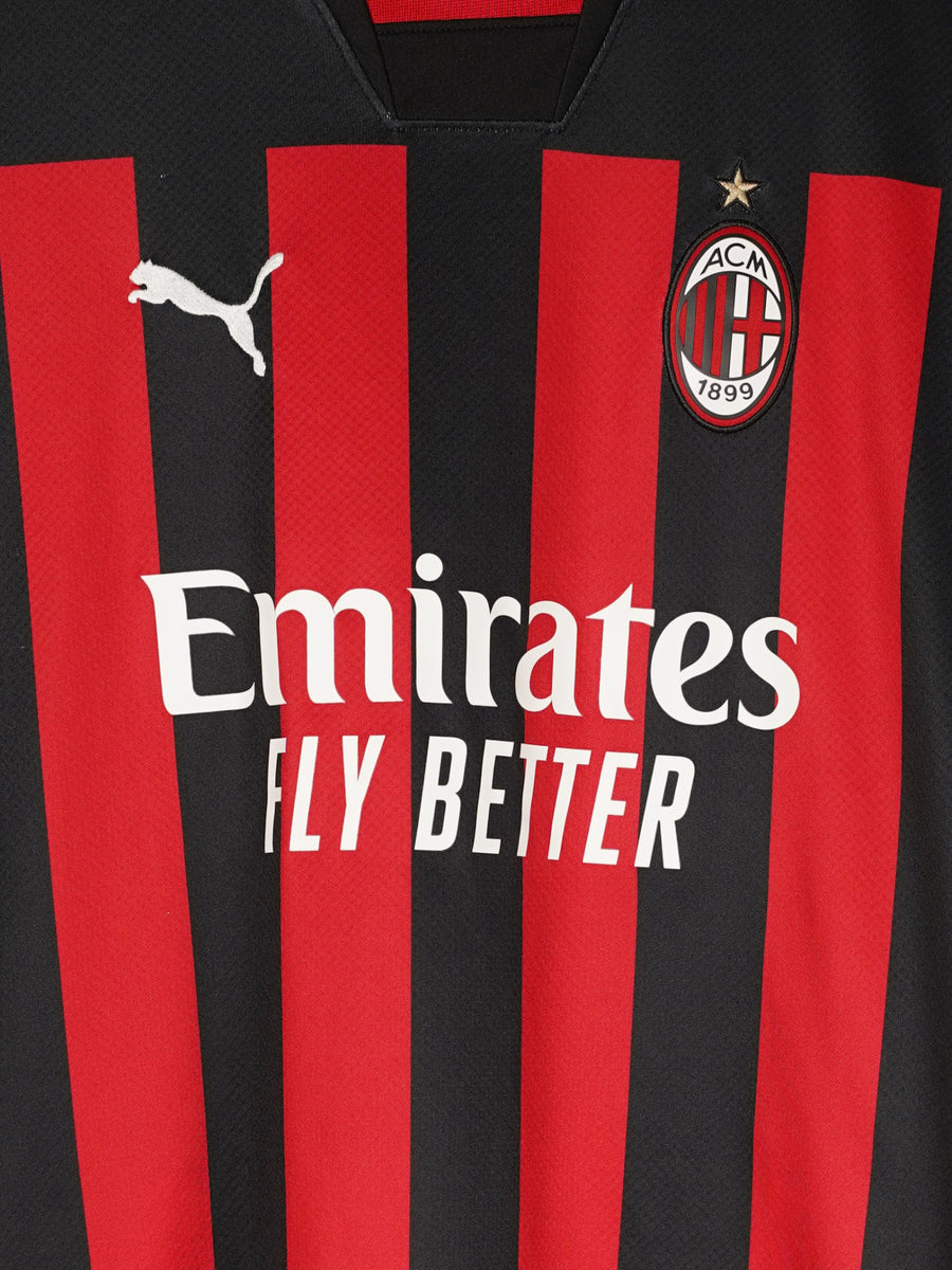 2022/23 AC Milan Ibrahimovic #11 Home Shirt (M)