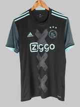 2016/17 Ajax Dolberg #25 Away Shirt (M)