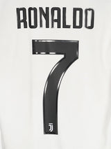 2018/19 Juventus Ronaldo #7 Home Shirt (M)