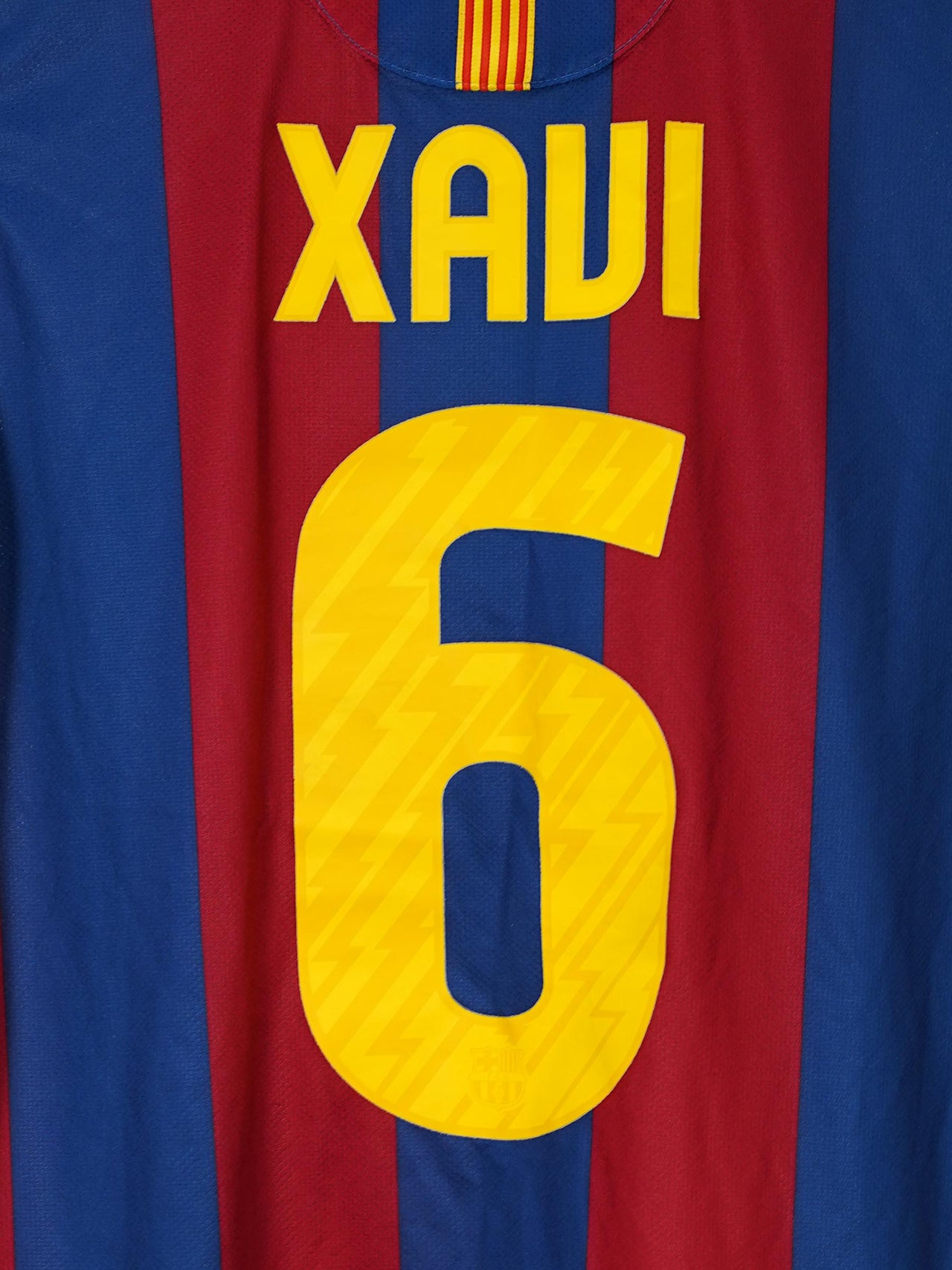 Camiseta de local FC Barcelona 2010/12 Xavi #6 (Mujer L)