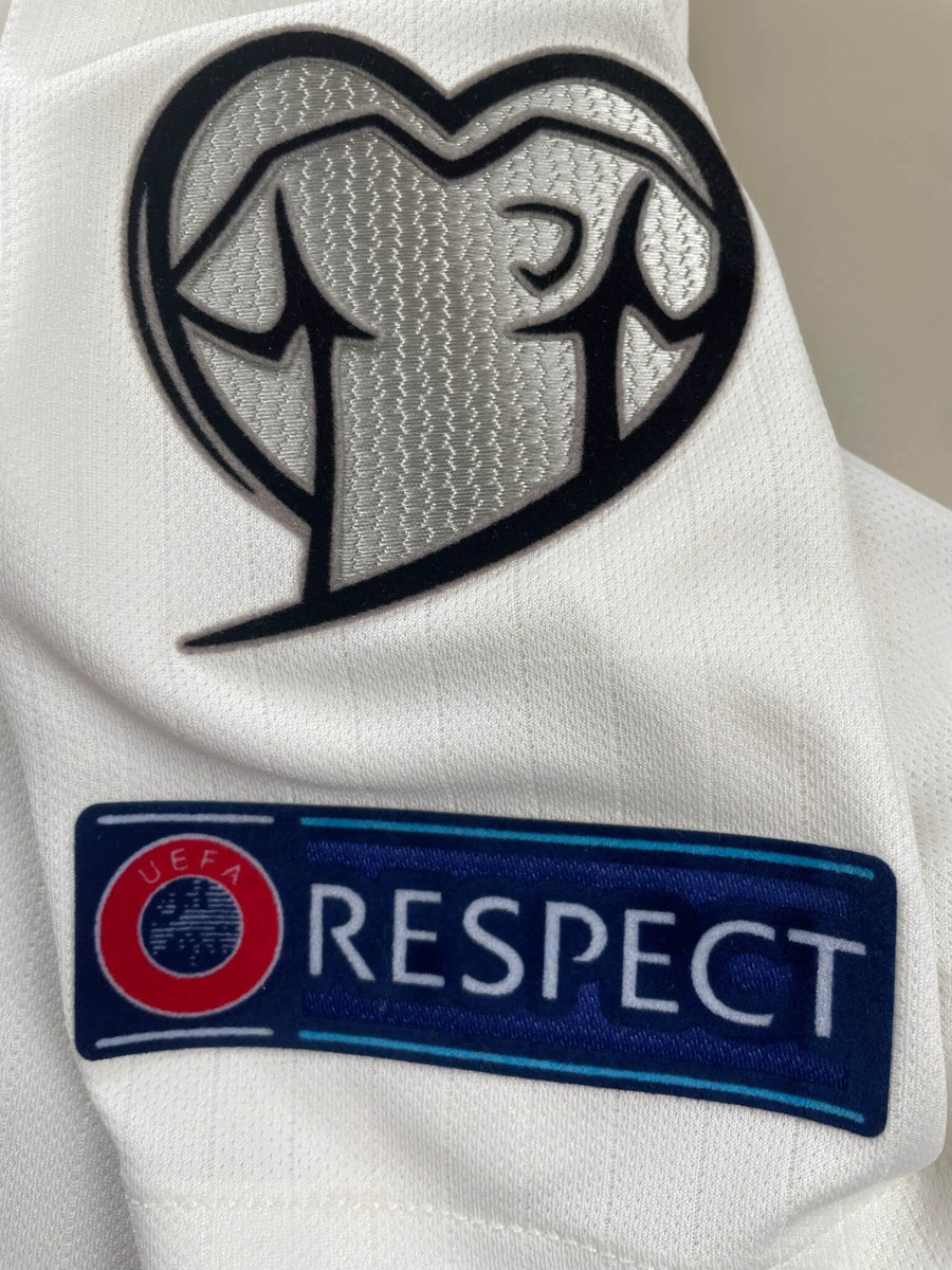 2014/15 England Vardy #9 Home Shirt (M)