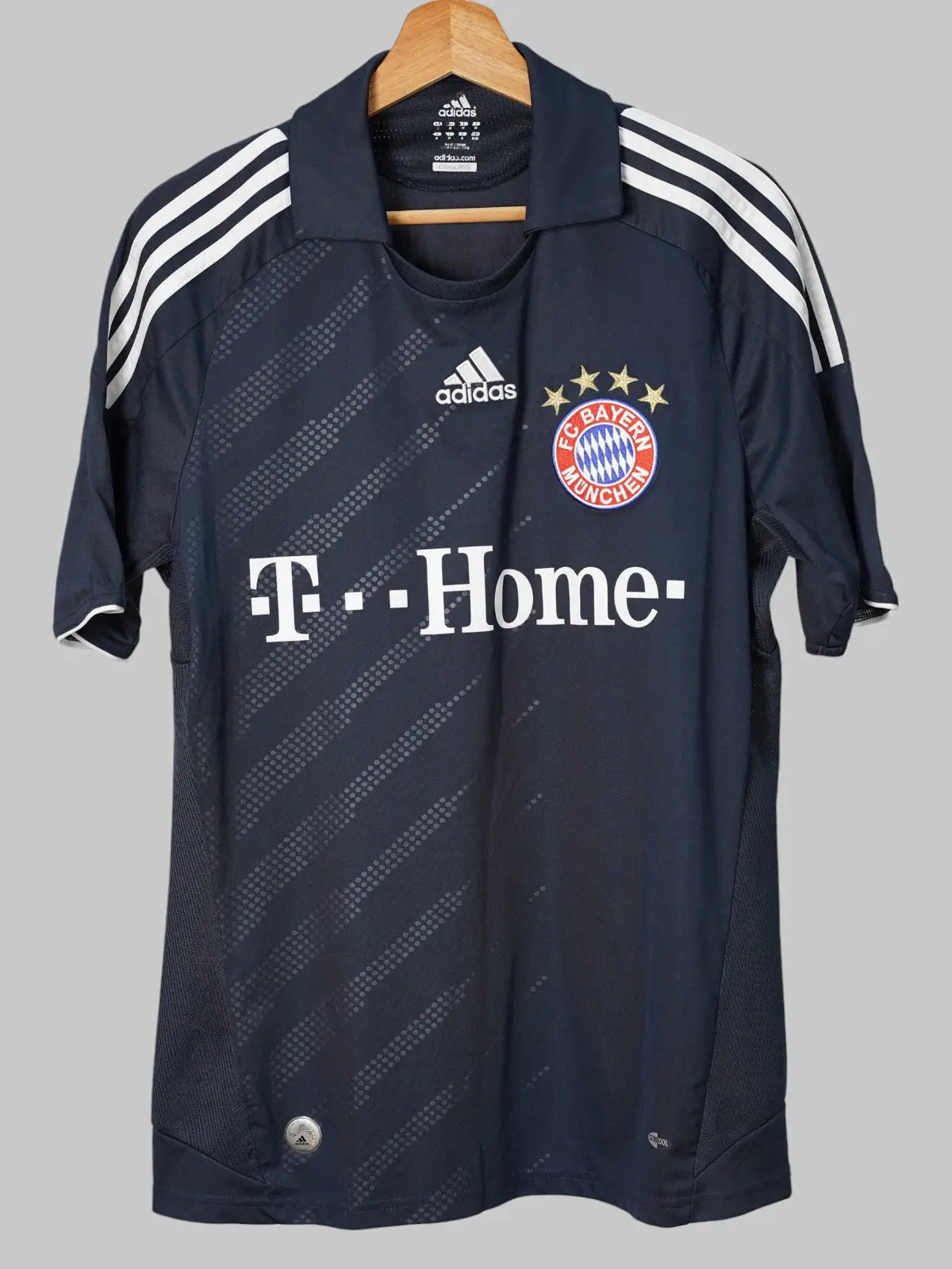 Bayern Munich Away Shirt 2008/9 Ribery #7 (M)