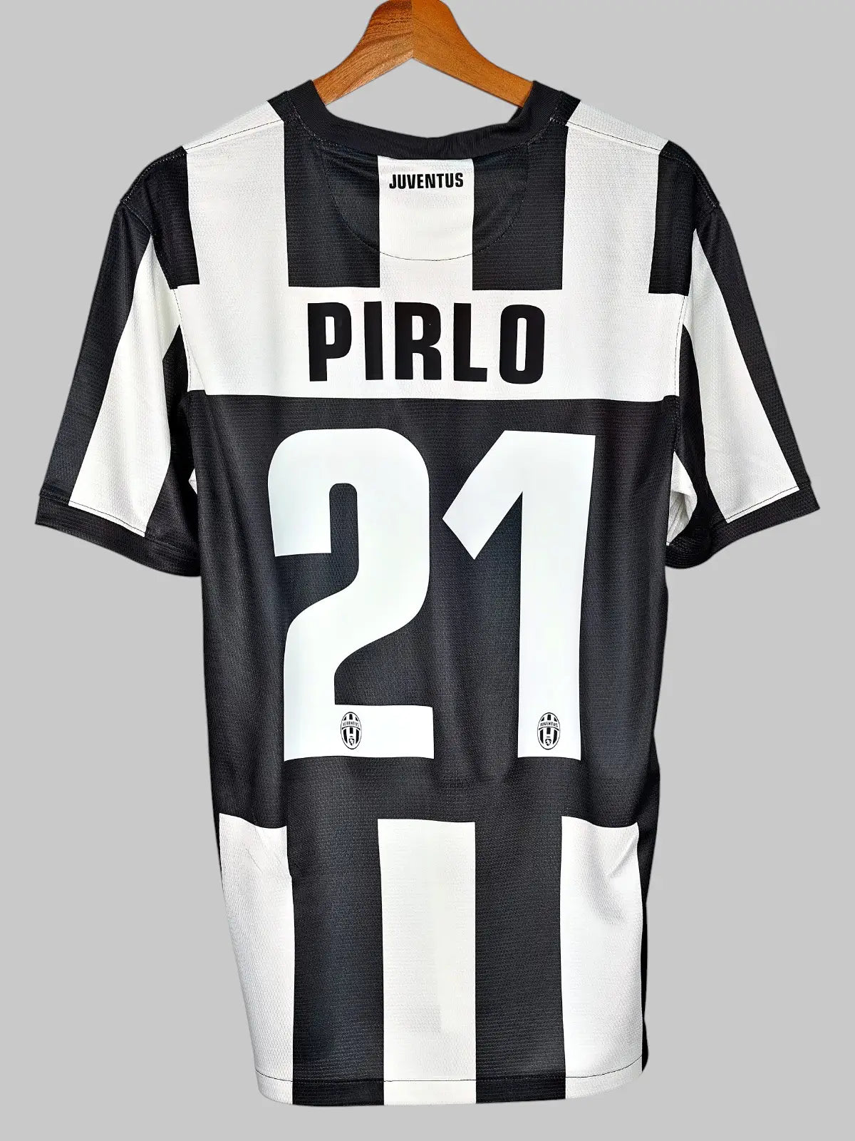 Juventus Home Shirt 2012/13 Pirlo #21 (M)