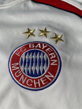 2006/07 Bayern Munich Van Bommel #17 Away Shirt (M)
