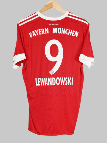 2017/18 Bayern Munich Home Shirt Lewandowski #9 (L)