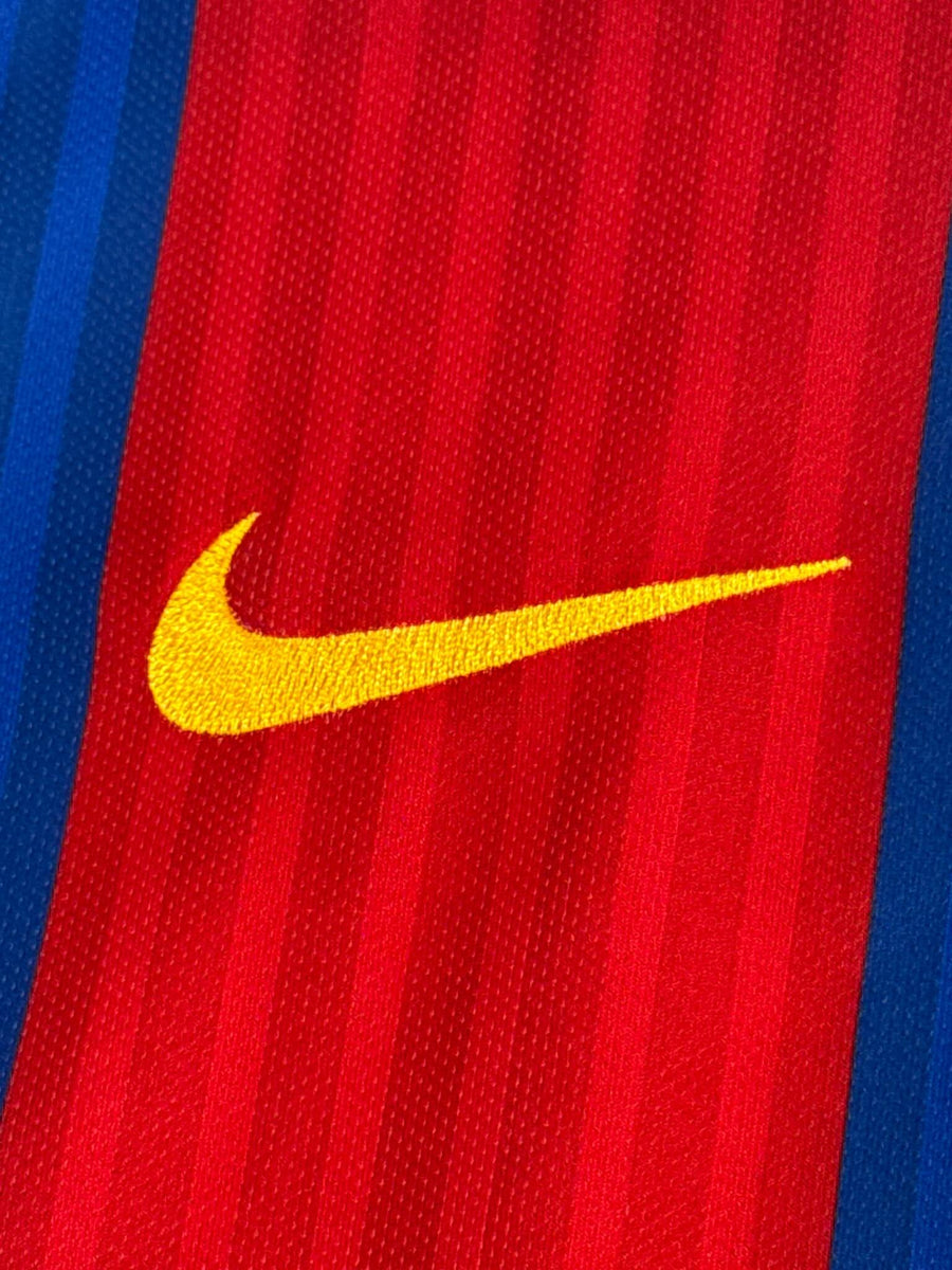 2016/17 Barcelona Messi #10 Home Shirt BNWT (M)
