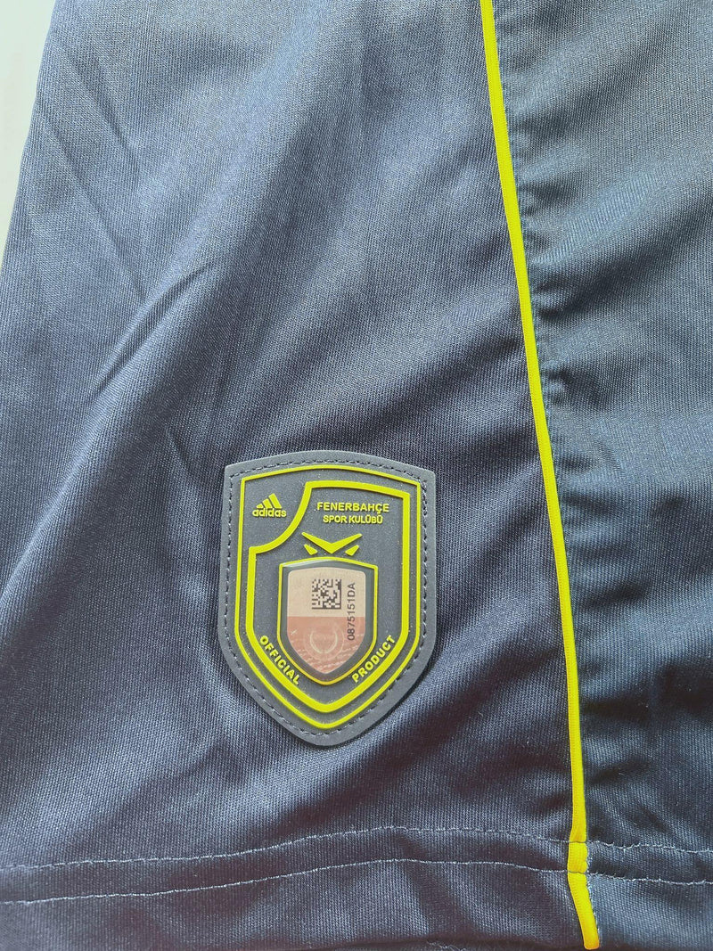 Fenerbahce Third Shirt 2013/14 Kuyt #11 (M)