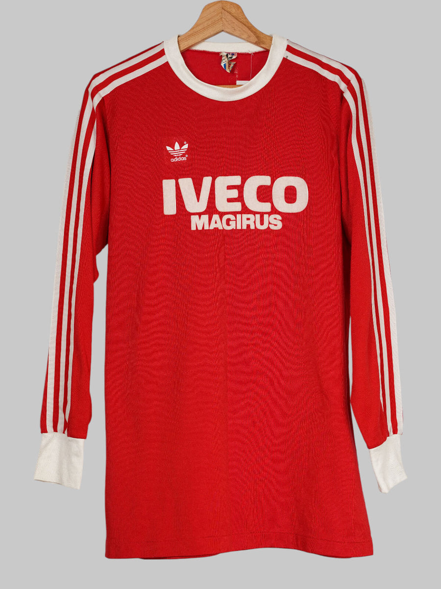 FC Bayern Munich Home Shirt 1983/84 (L)