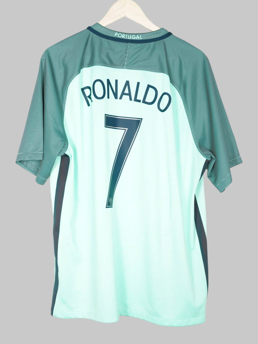 2016/17 Portugal Ronaldo #7 Away Shirt (XL)
