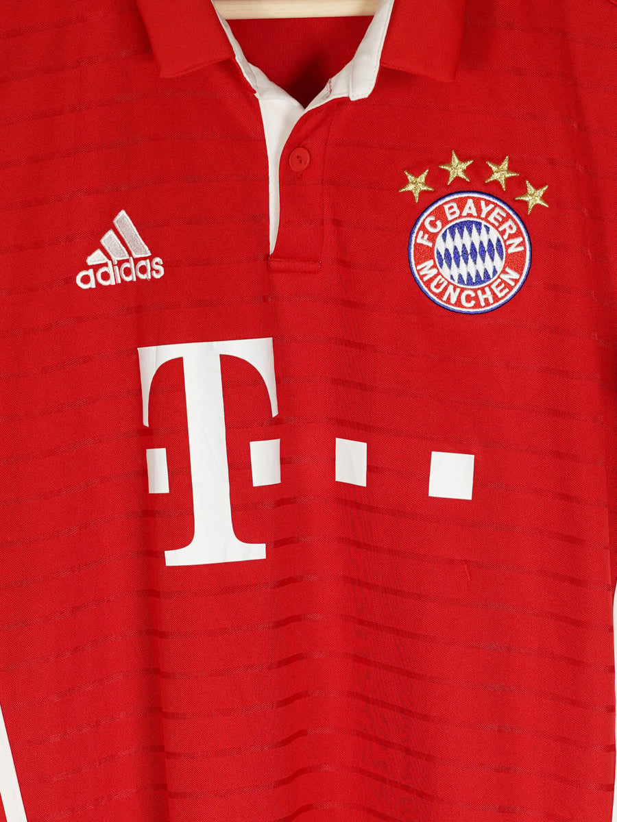 2016/17 Bayern Munich Home Shirt (M)