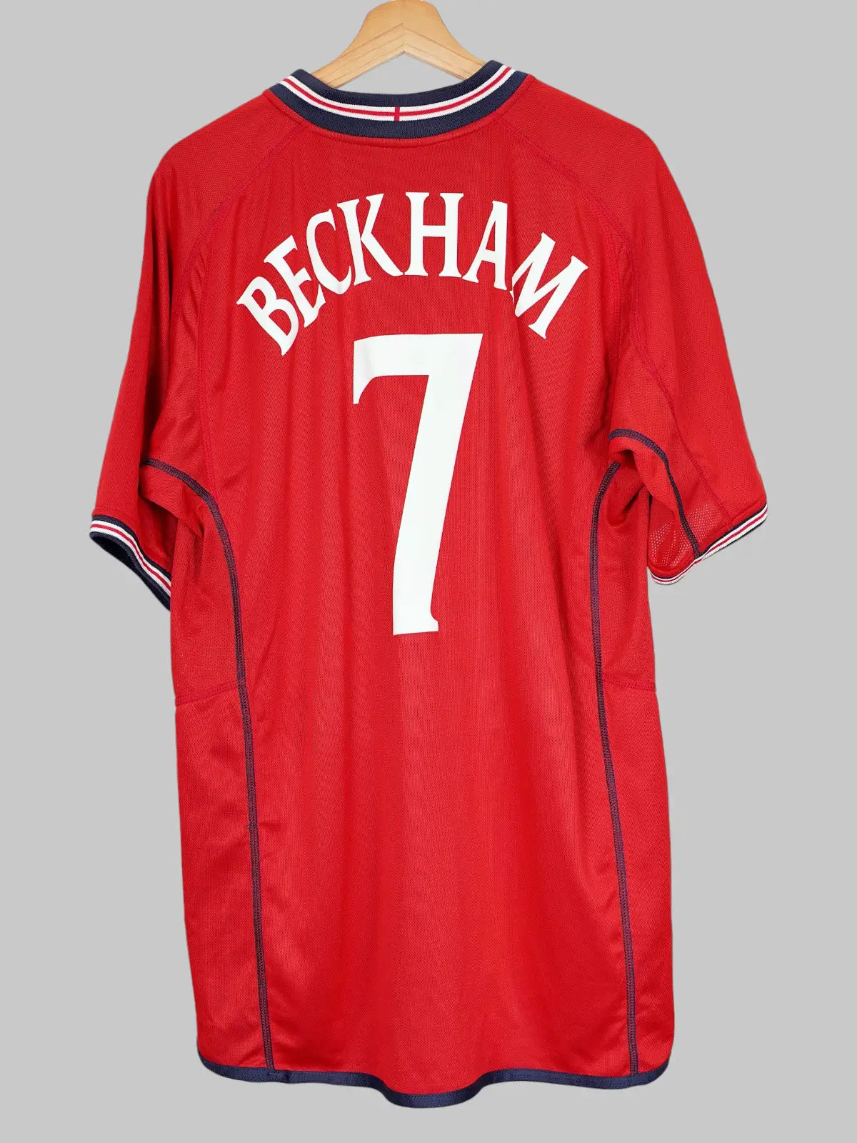 England Away Shirt 2002/3 Beckham #7 (XL)