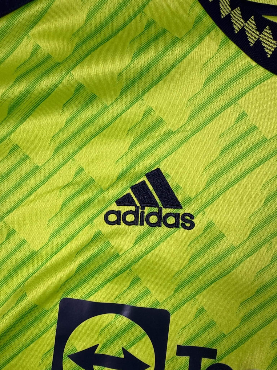 2022/23 Manchester United Casemiro #18 Third Shirt (S)