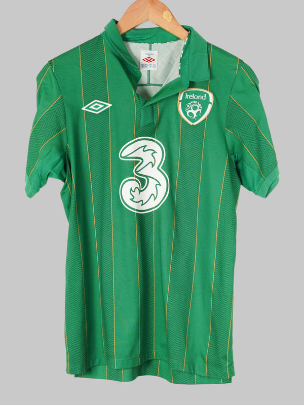 2011/12 Ireland Home Shirt (S) Umbro