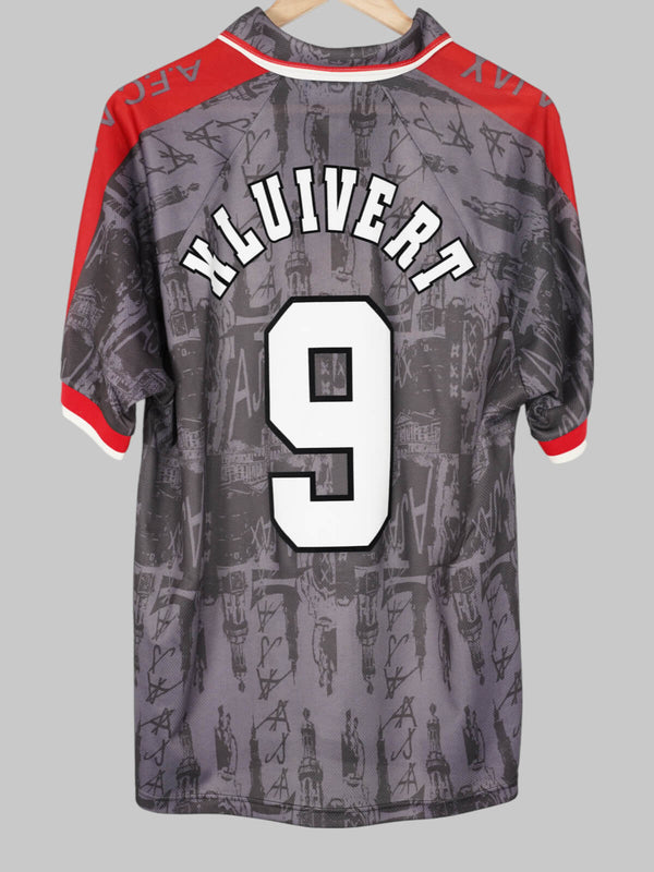 1996/97 Ajax Kluivert #9 Away Shirt (L) Umbro