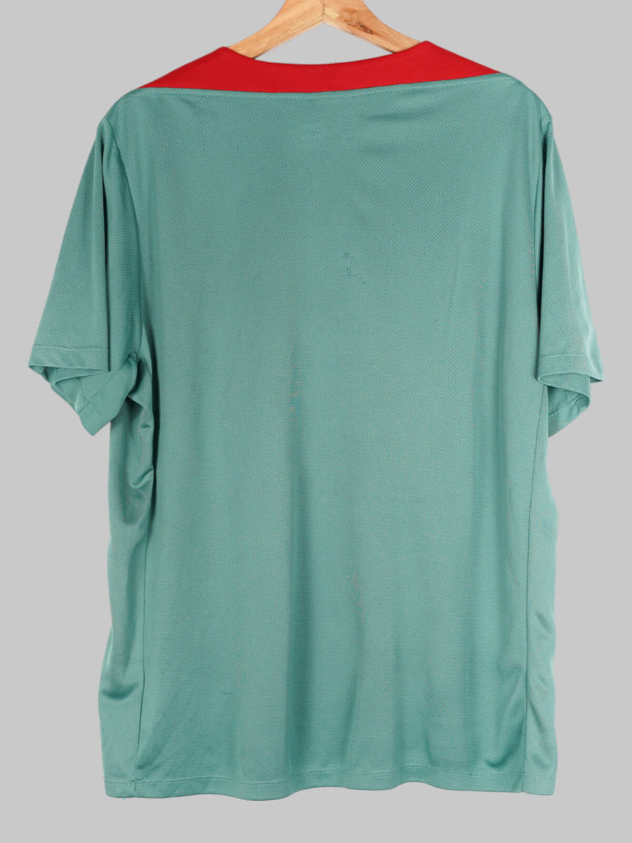 2024/25 Liverpool Training Shirt (XL)