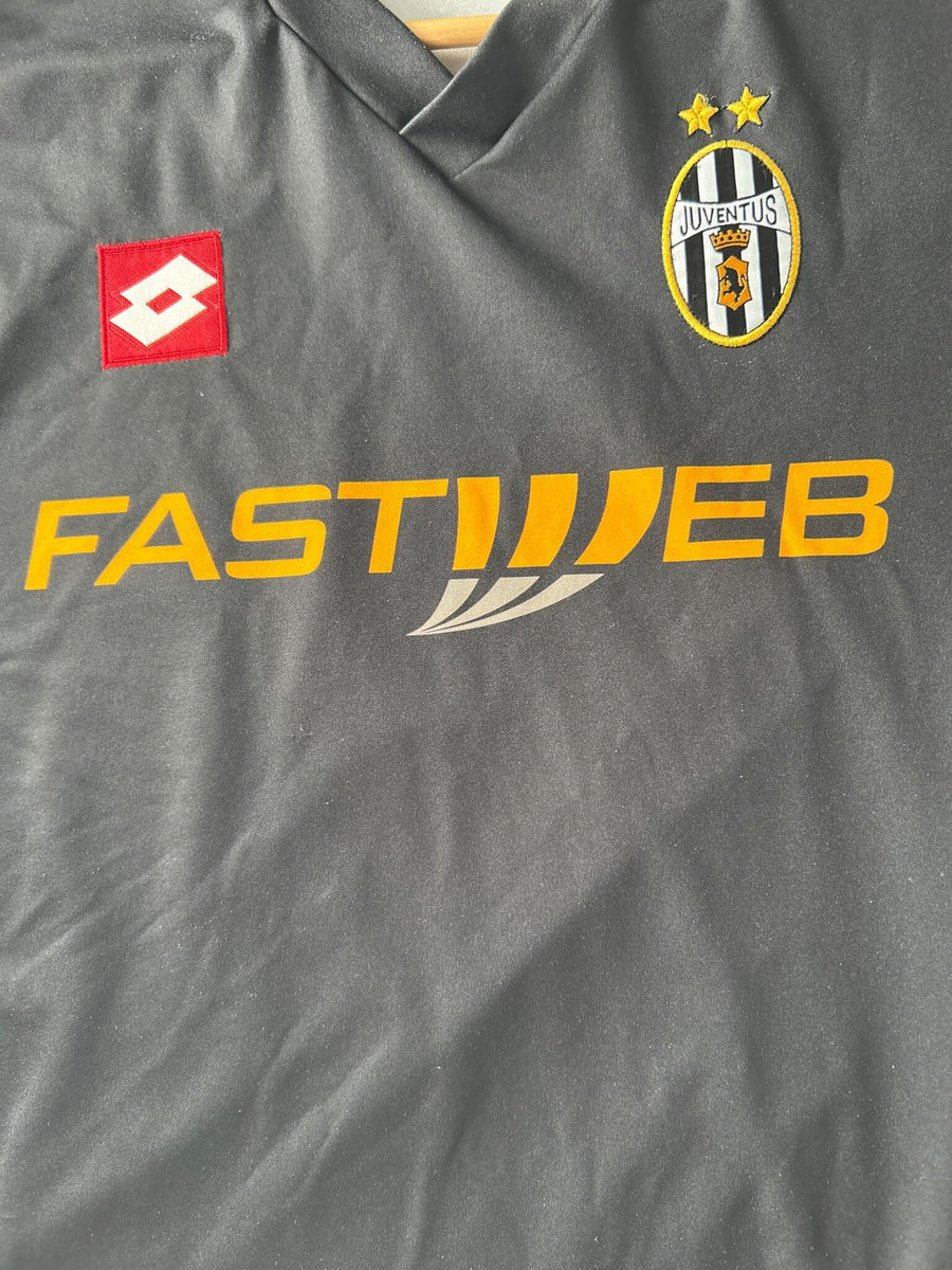 2001/02 Juventus Nedved #11 Away Shirt (XL)