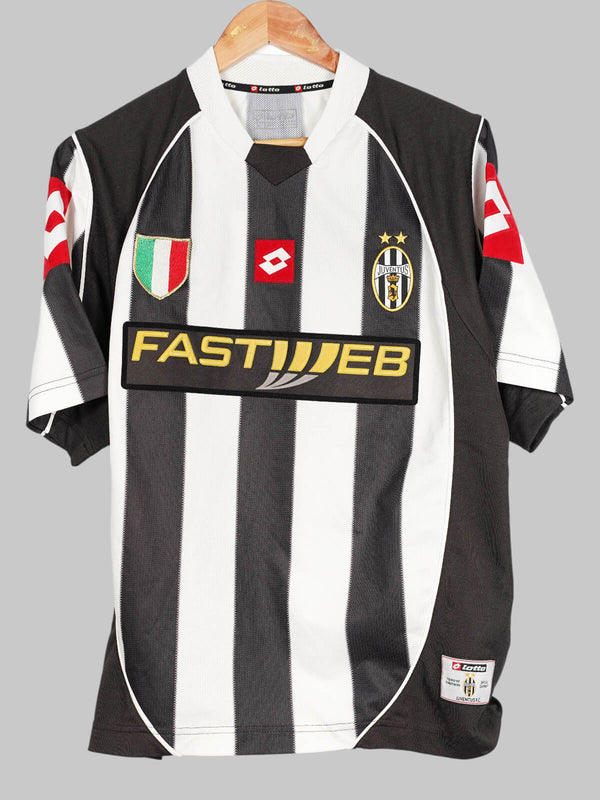 2002/03 Juventus Home Shirt (M)