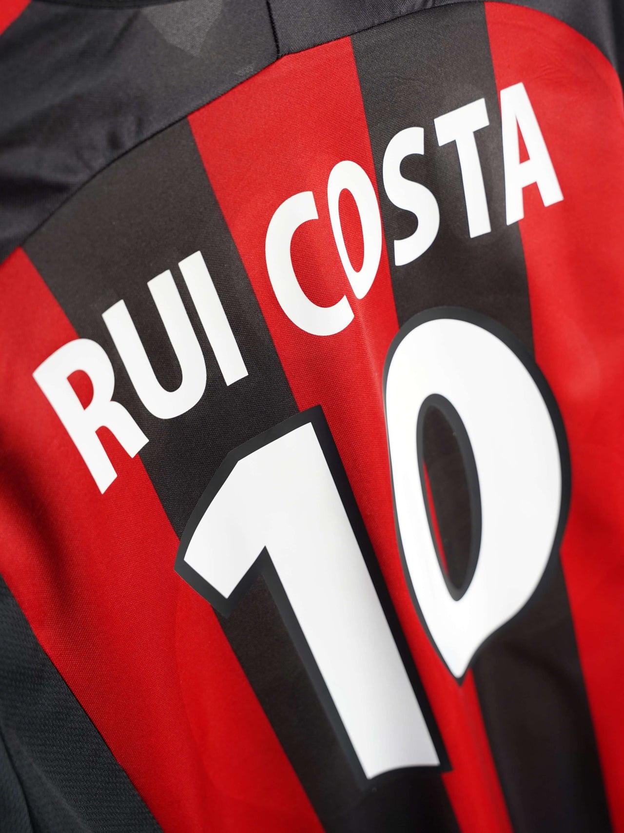 AC Milan Home Shirt 2000/2002 Rui Costa 10 (XL)