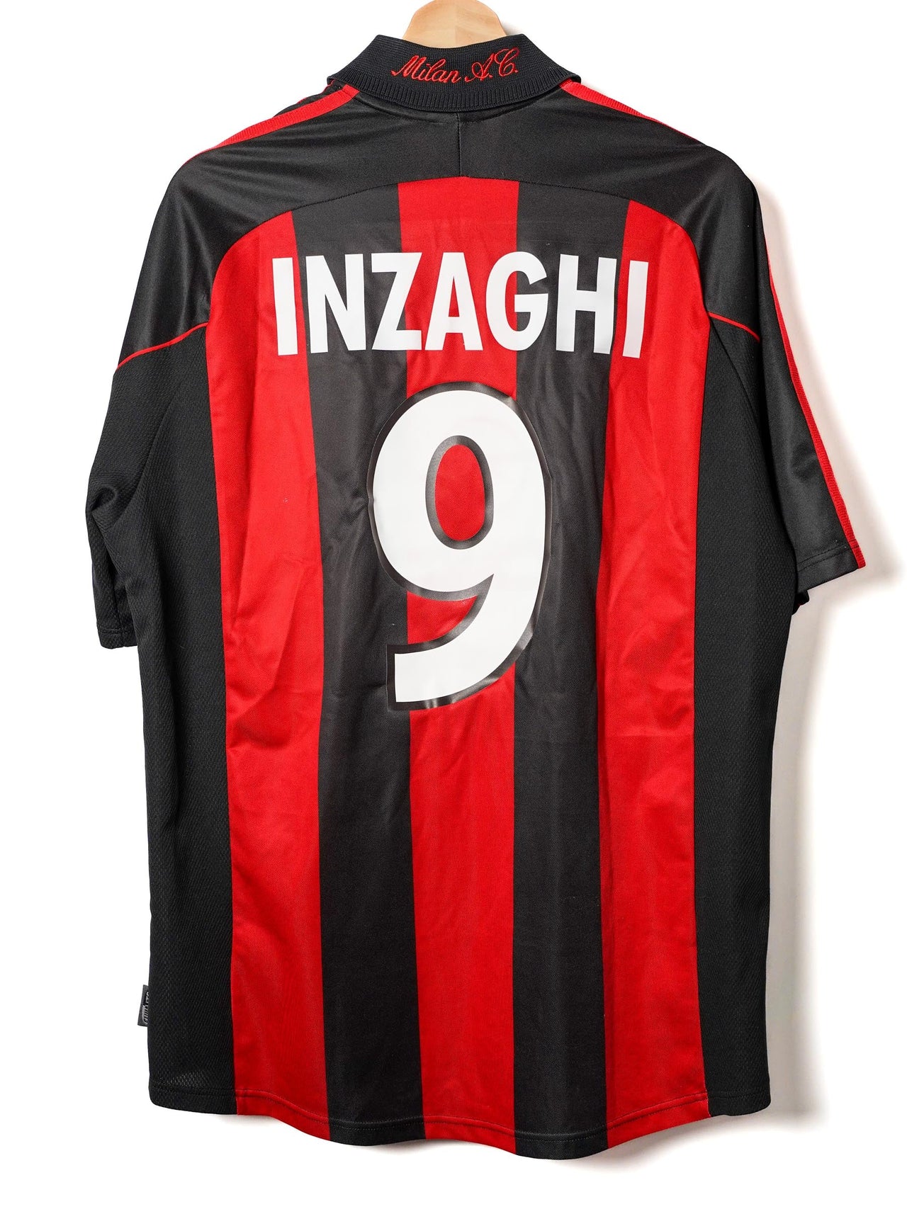 AC Milan Home Shirt 2001/2 Inzaghi 9 (L)