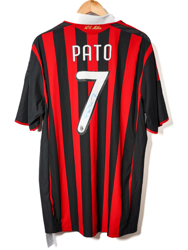 AC Milan Home Shirt 2009/10 Pato Signed (XL)