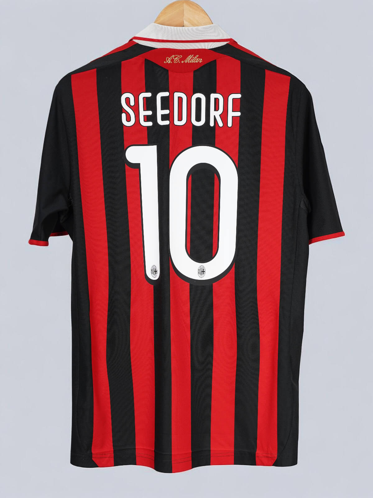 AC Milan Home Shirt 2009/10 Seedorf 10 (M)