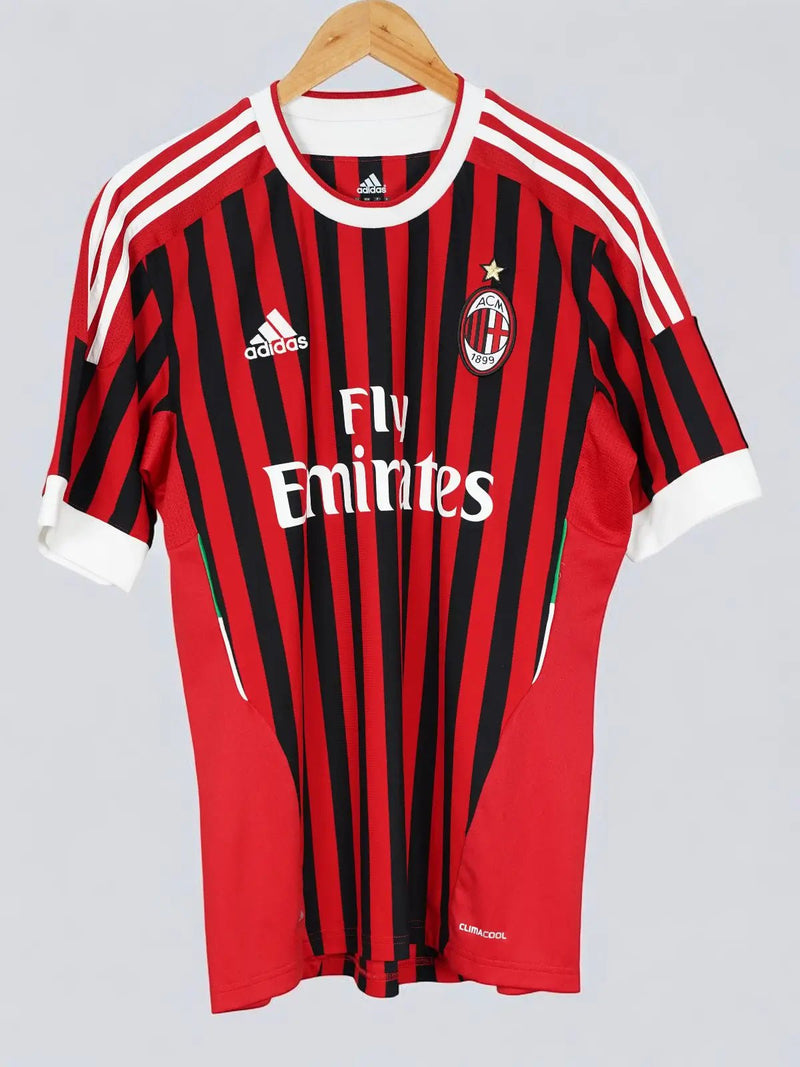 AC Milan Home Shirt 2011/12 Cassano 99 (M)