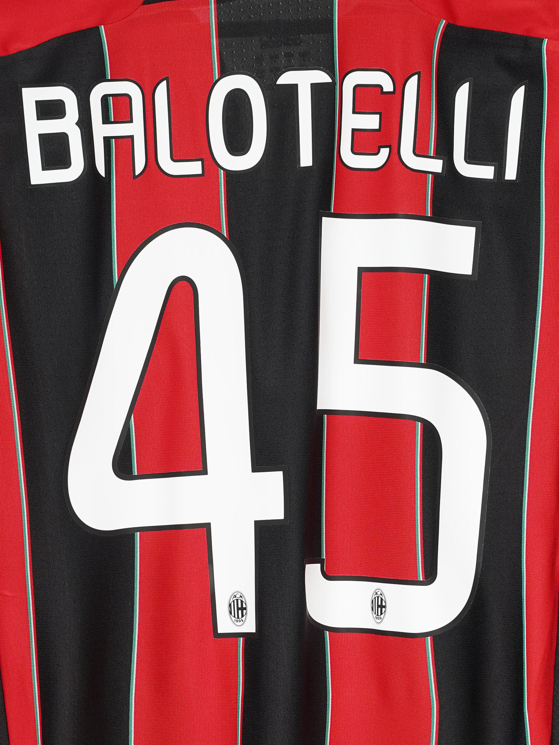 2012/13 AC Milan Balotelli #45 Home Shirt (M) Adidas | First11