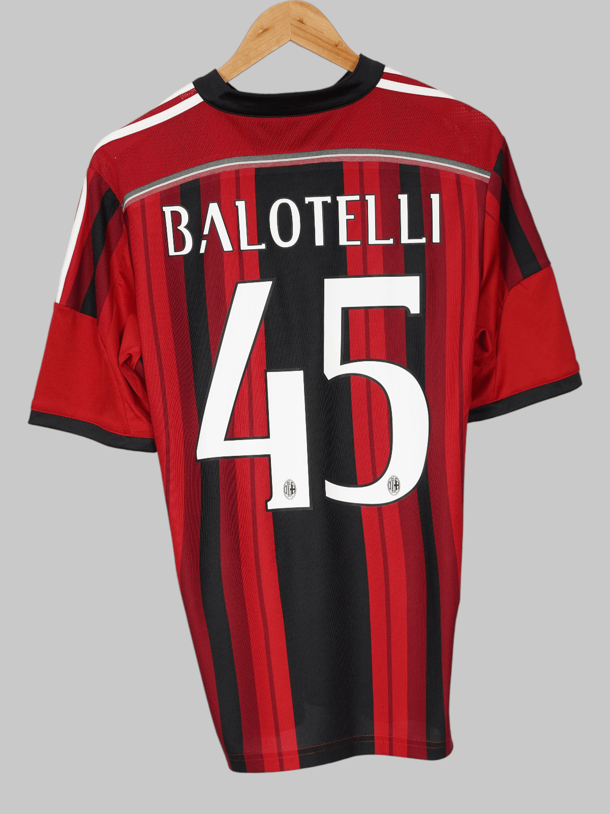 AC Milan Home Shirt 2014/15 Balotelli 45 (M)