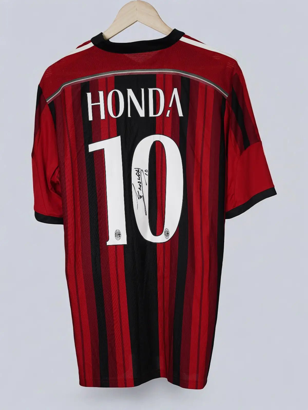 AC Milan Home Shirt 2014/15 Honda 10 Signed (XL)
