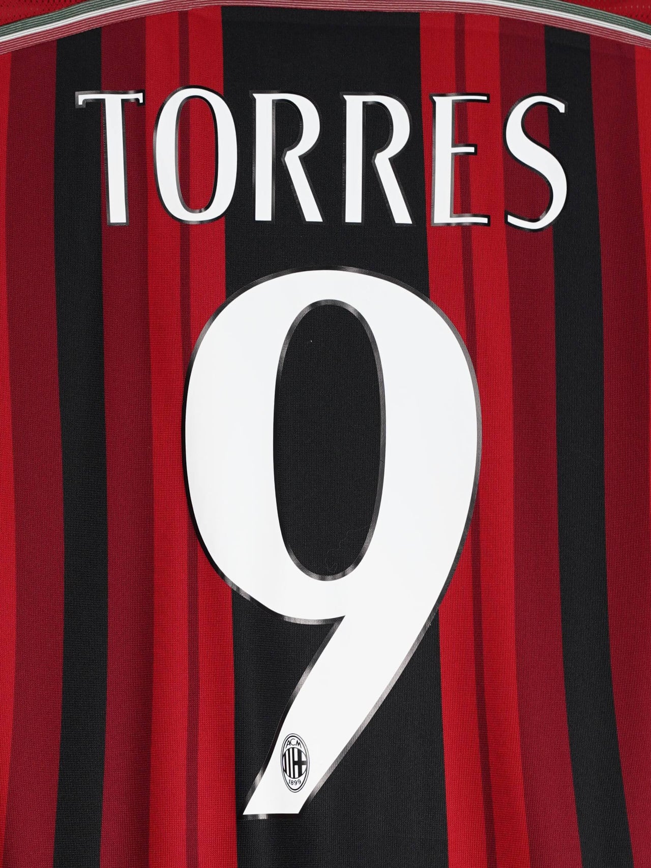 AC Milan Home Shirt 2014/15 Torres 9 (S)