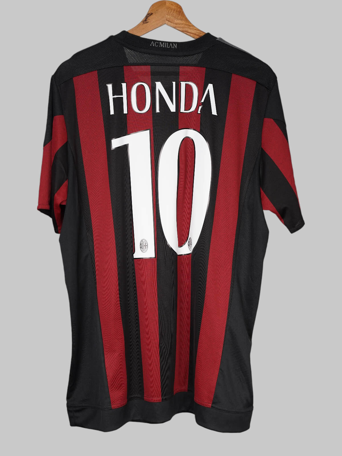 AC Milan Home Shirt 2015/16 Honda 10 (L)