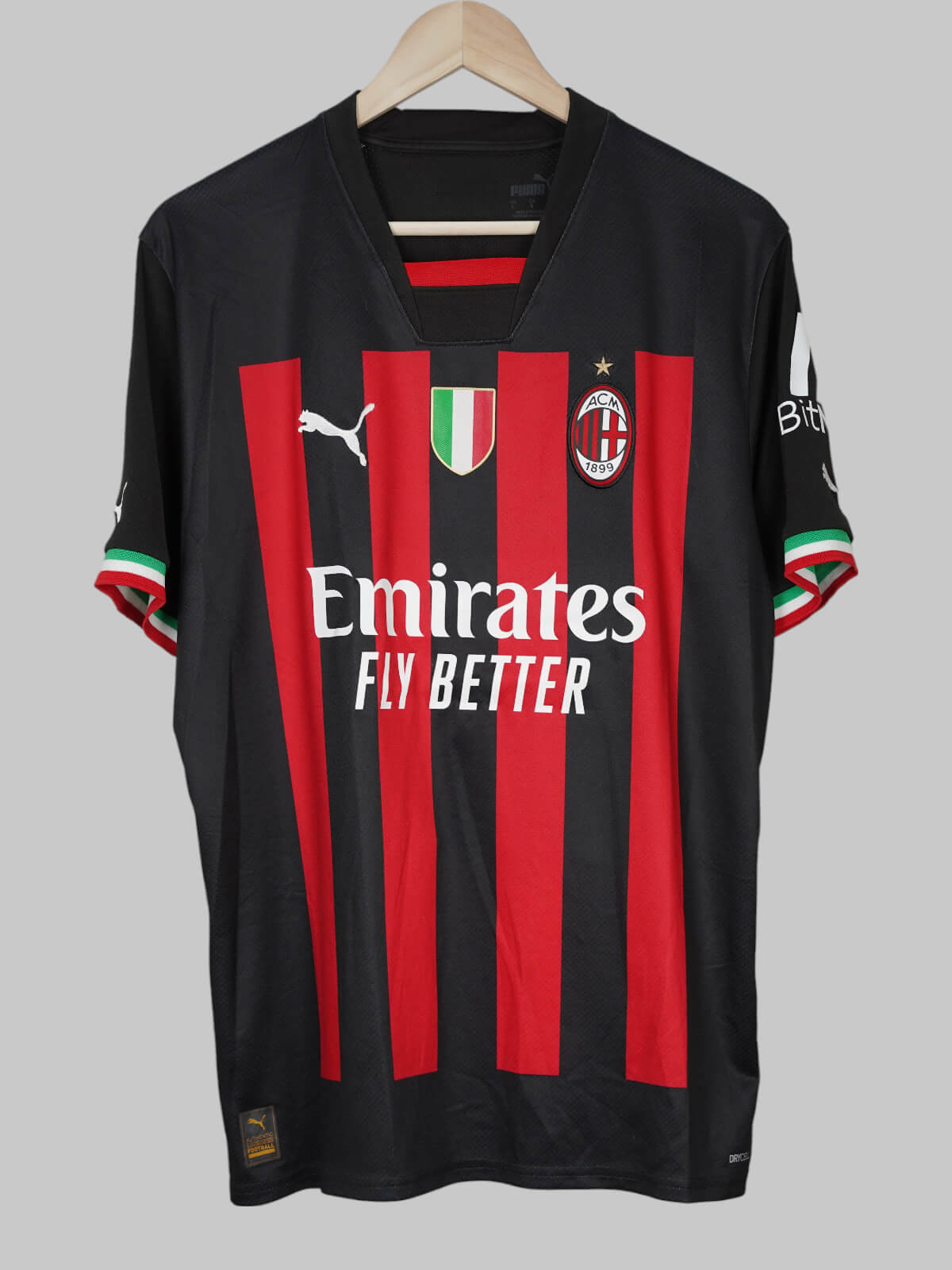 AC Milan Home Shirt 2022/23 de Ketelaere 90 (L)