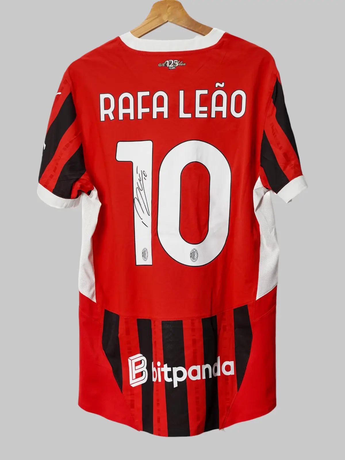 AC Milan Thuisshirt 2024/25 Wedstrijdnummer Gesigneerd Rafa Leao 10 (L)
